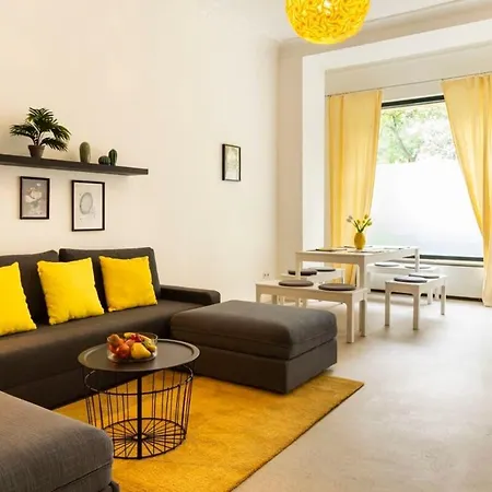 Modern 2 Bedroom Apartment In Berlin Schoeneberg Exterior foto