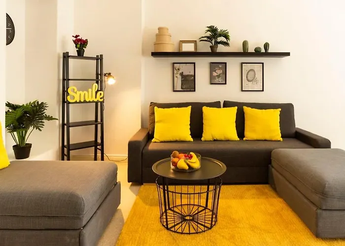Modern 2 Bedroom Apartment In Berlin Schoeneberg